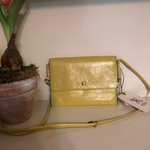 HOBO new with‎ tags leather lemongrass yellow crossbody